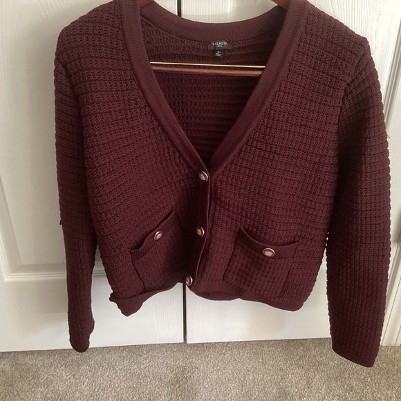 Talbots Sweaters - Ladies Talbots Petite XL Cardigan Sweater Deep Marron with Gold Buttons- Nice